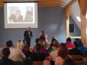 4. 4. 2018 Rodičovská akademie s profesorem Mihálem a dalšími odborníky v regionu